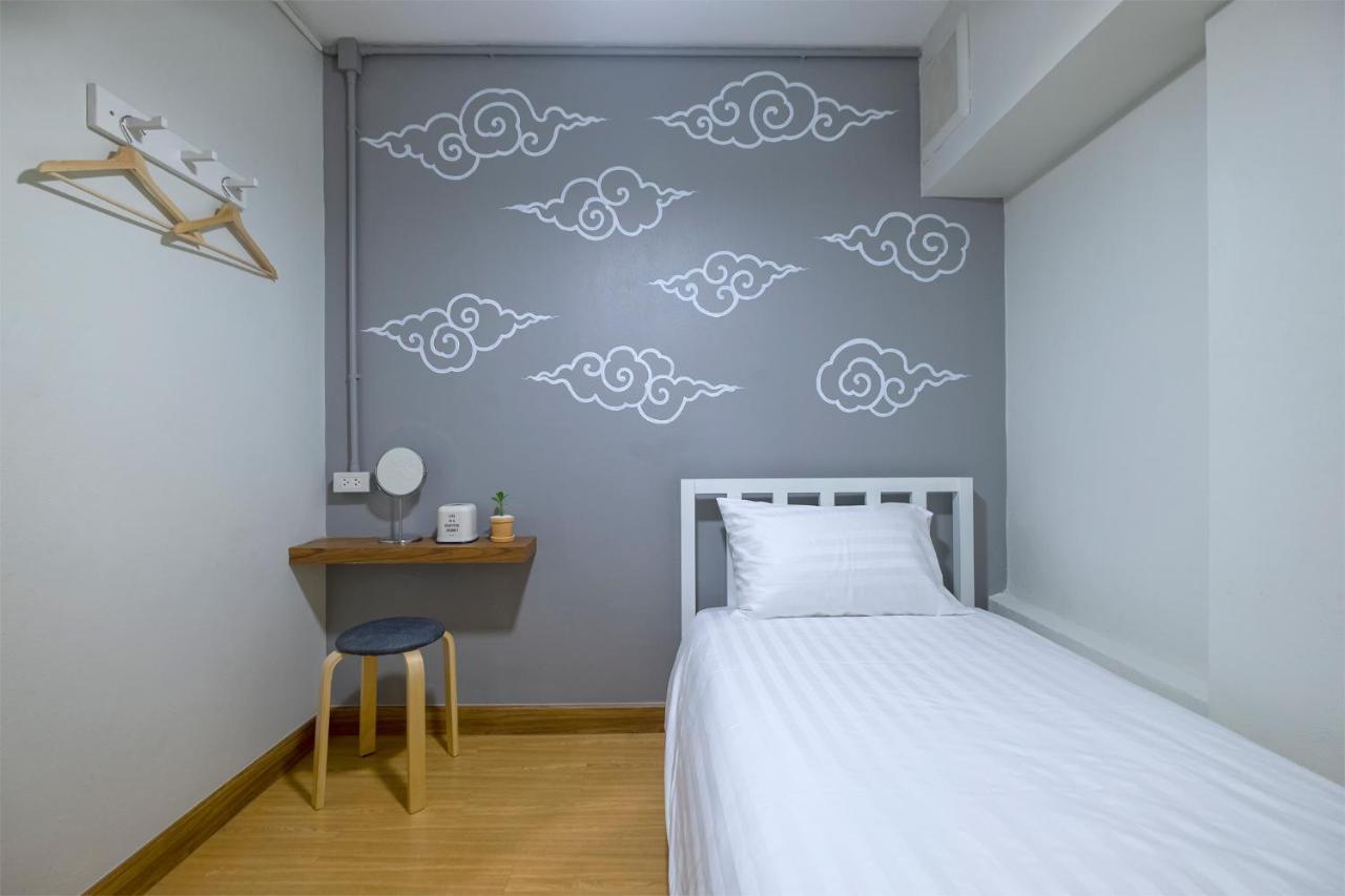 Bed Friends Poshtel Vandrarhem Chiang Rai Exteriör bild